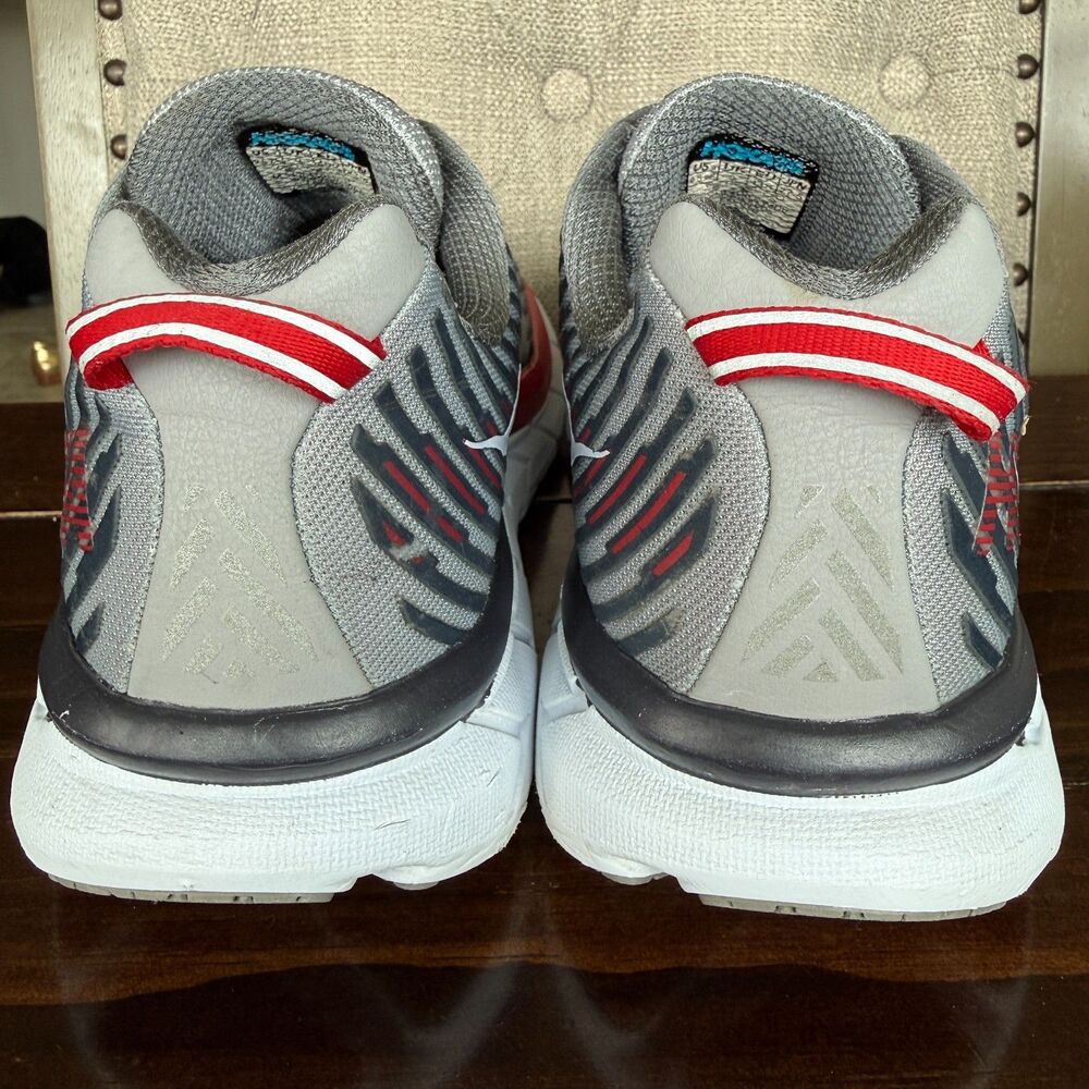 Hoka One One Clifton 5 Road Running Shoe Size 9.5 EE Gray Red Men's Sneaker - Picture 5 of 12